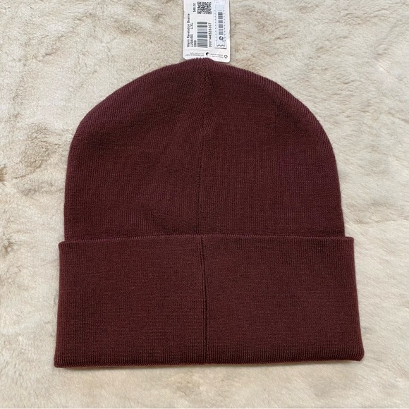 NWT(L/XL) Lululemon Warm Revelation Beanie Cassis Maroon Winter Hat Merino Wool - Picture 15 of 15